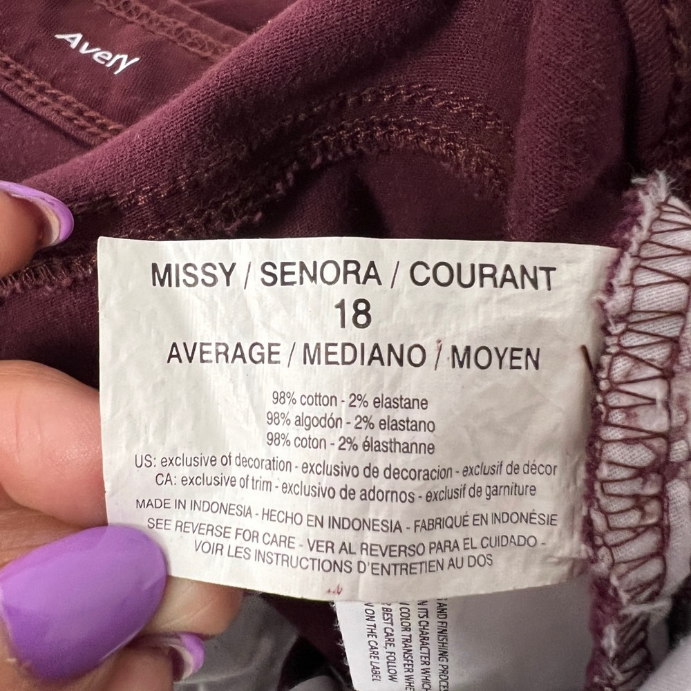 Gloria Vanderbilt “Avery” All-Around Slimming Effect jeans, size 18. - Picture 5 of 12